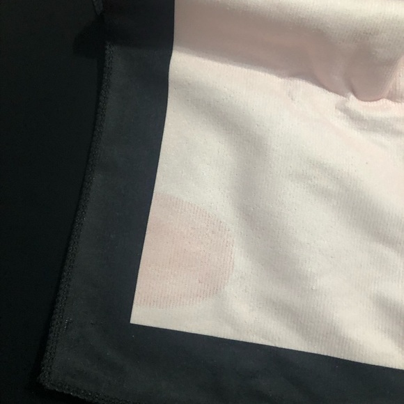 Victoria’s Secret Towel - Picture 3 of 4